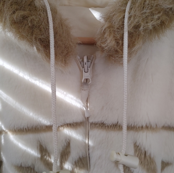 Vintage New York Classics Ivory & Tan Snowflake Faux Fur Coat XL - Picture 8 of 16